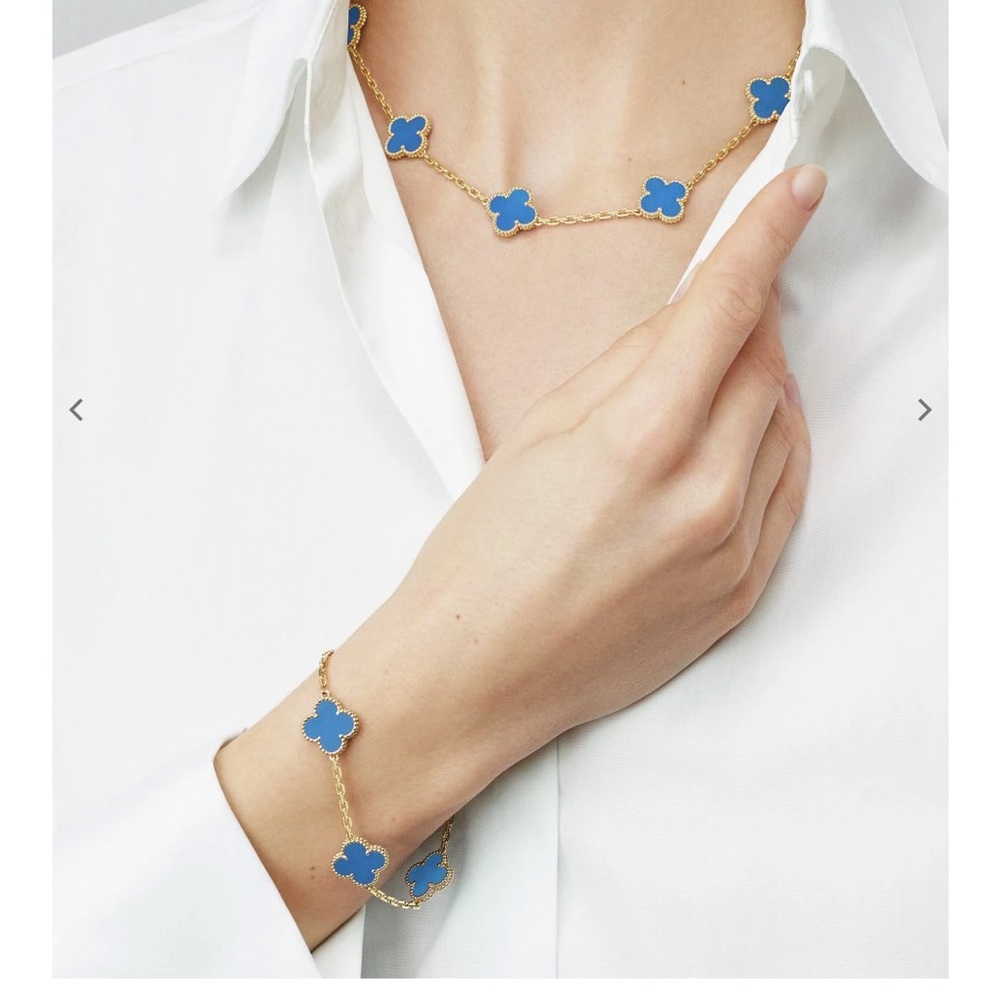 ❤️❤️SOLD ❤️❤️Van cleef Arpels bracelet agate. Guaranteed authentic